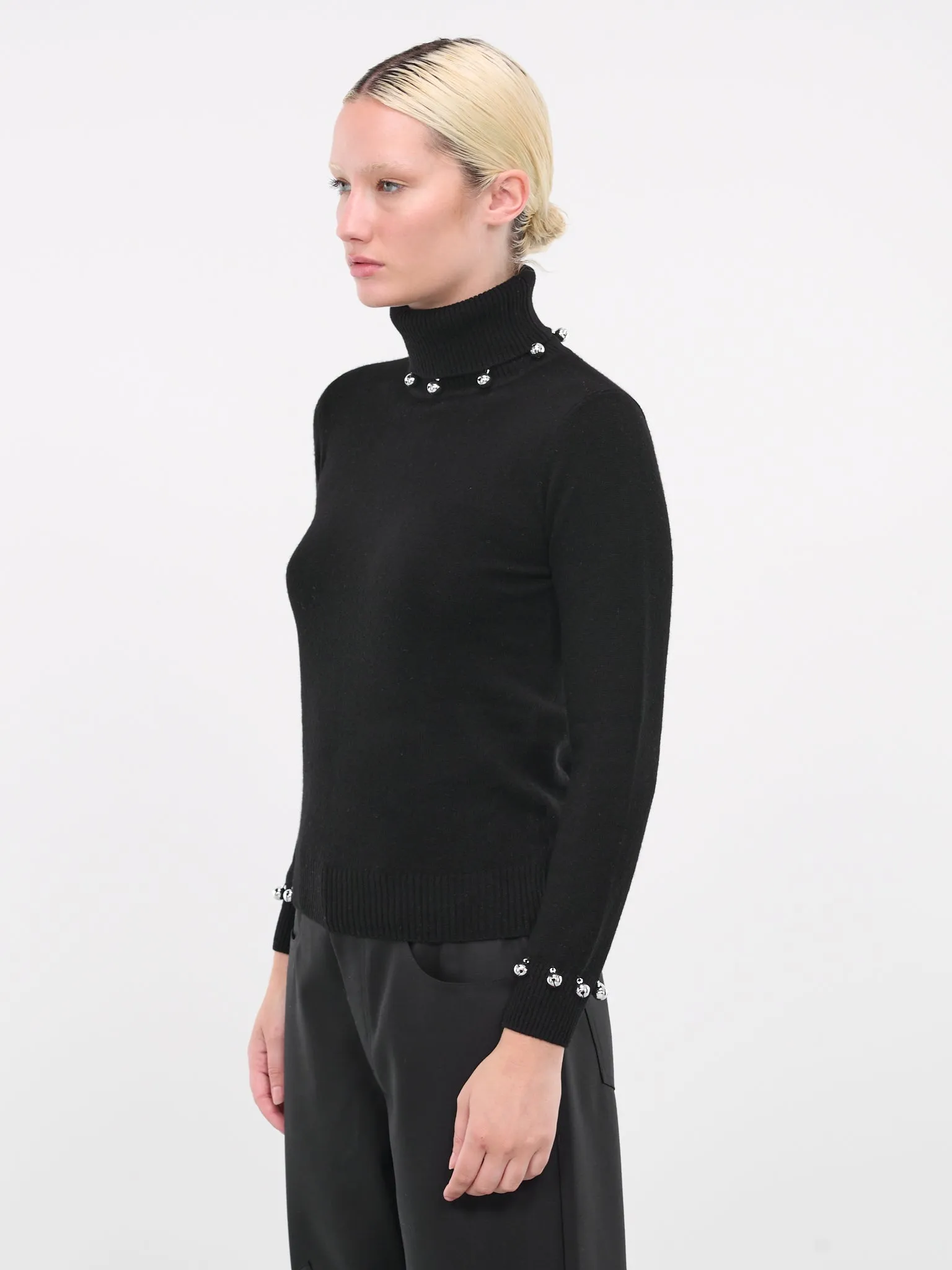 Bell Turtleneck (TP02BK-EMBROIDERED-BLACK)