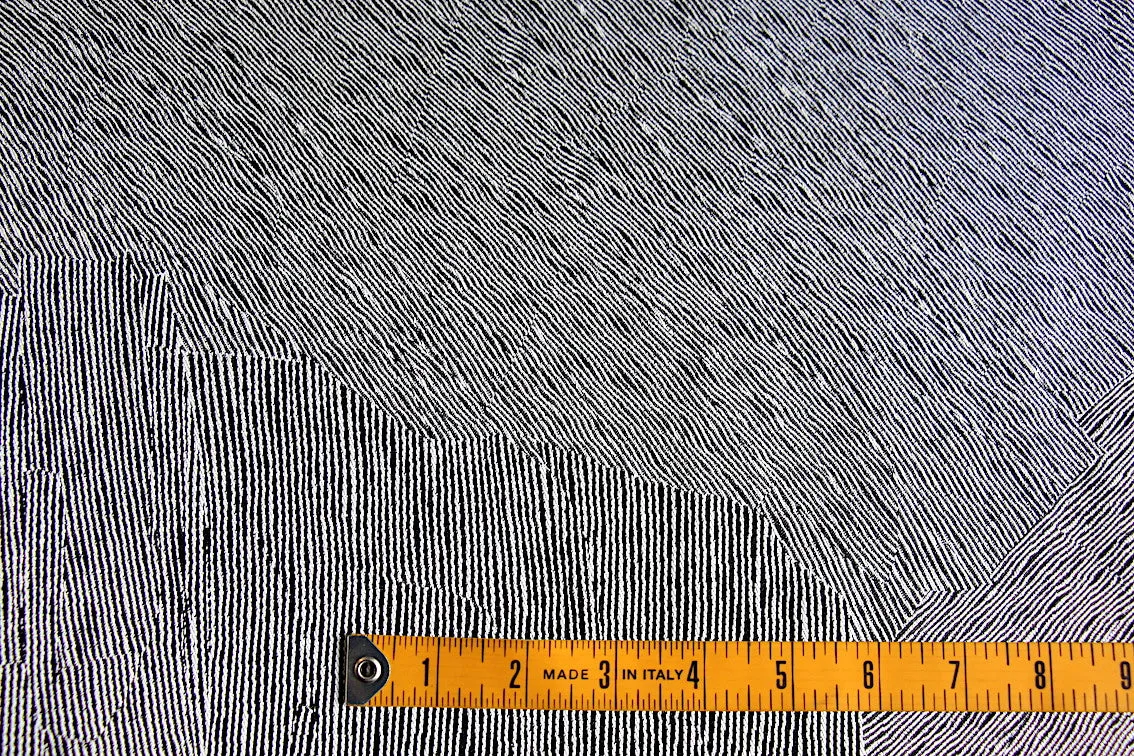 Lucido Scratches Jacquard